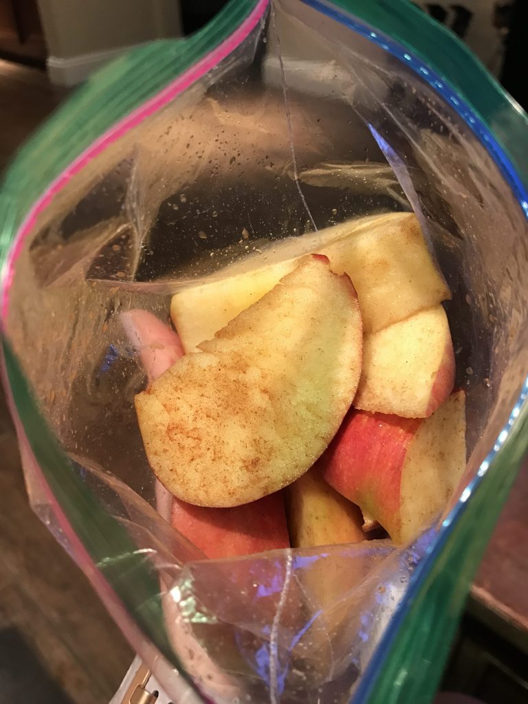 apples with cinnamon